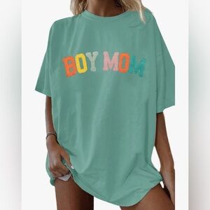 NEW Oversized “Boy Mom” Shirt Patch Shirt Casual Crew Neck M